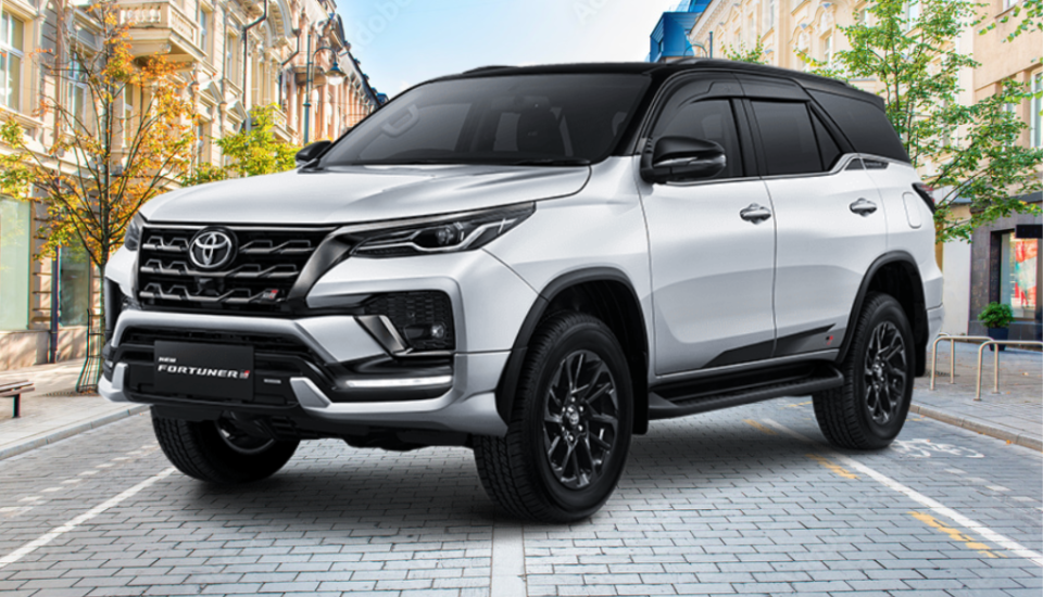 Toyota Fortuner GR